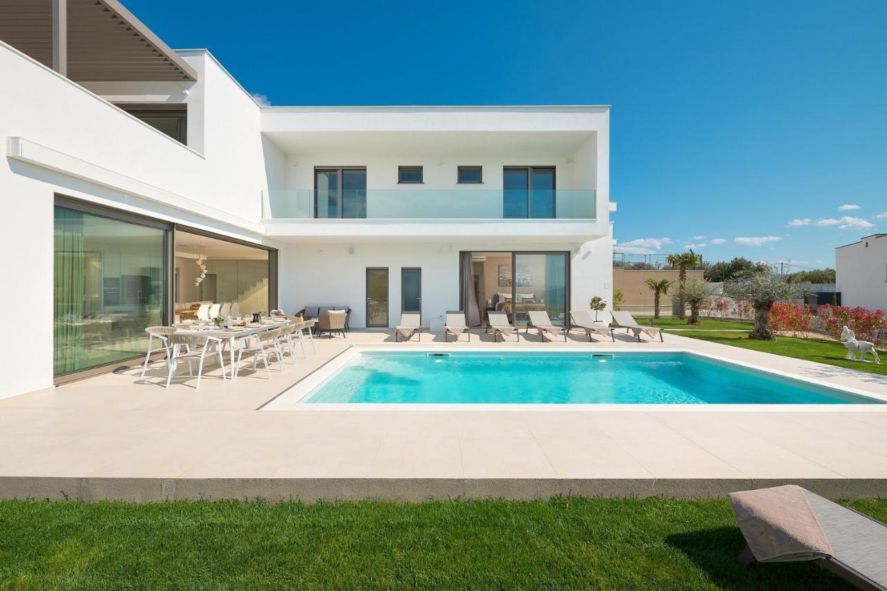 Beautiful Villa Elea In Dalmatia Podstrana Exterior foto